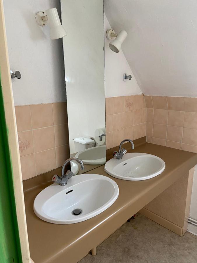 Restaurant Le Mange Disque Bed & Breakfast Villenauxe Exterior foto